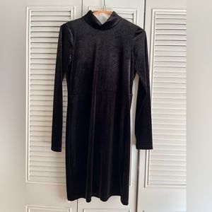 Black velvet dress
